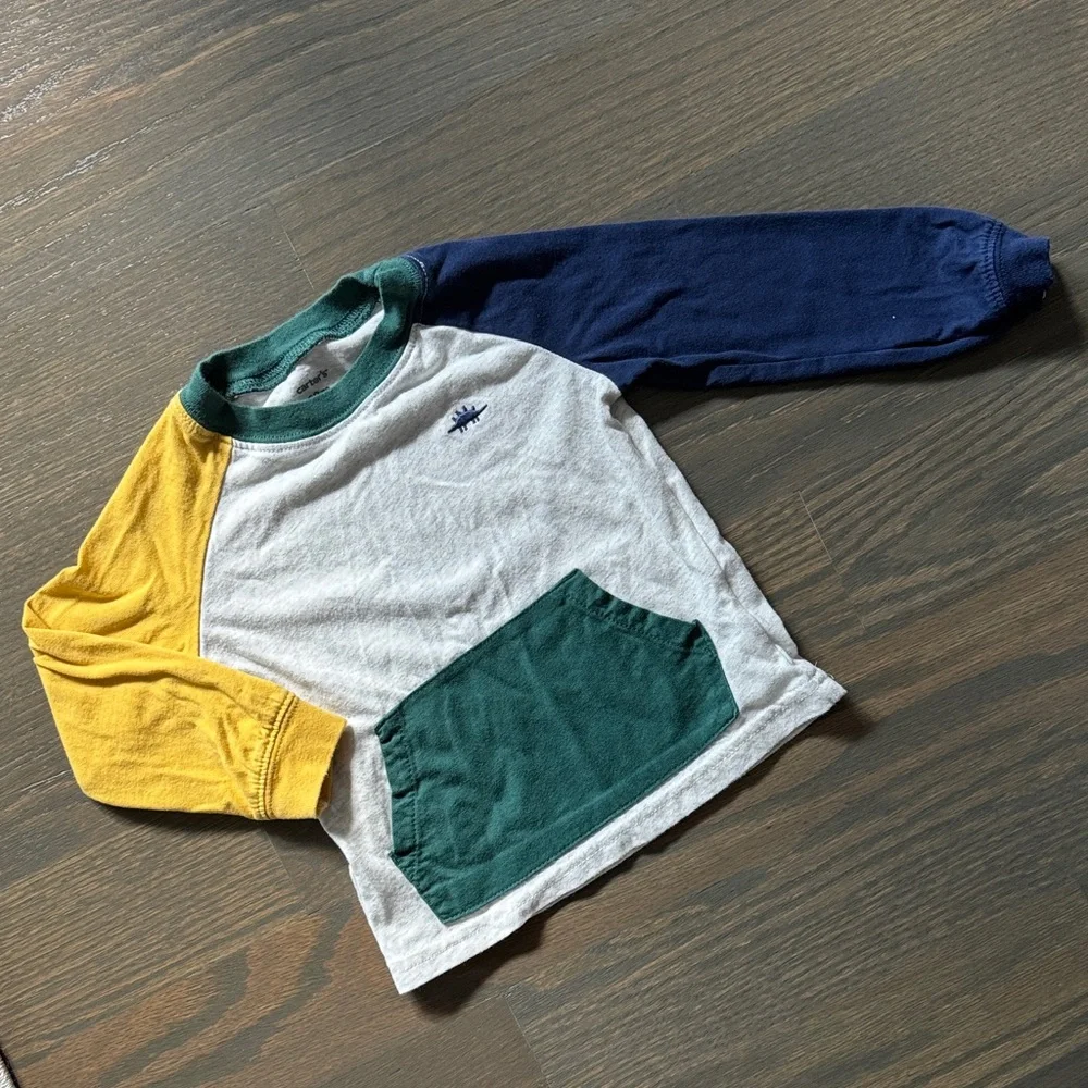 Carter’s 2-Piece Colorblock Long Sleeve Shirt & Jogger Set 18M Toddler